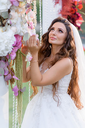 Top 10 Bridal Dress Shops